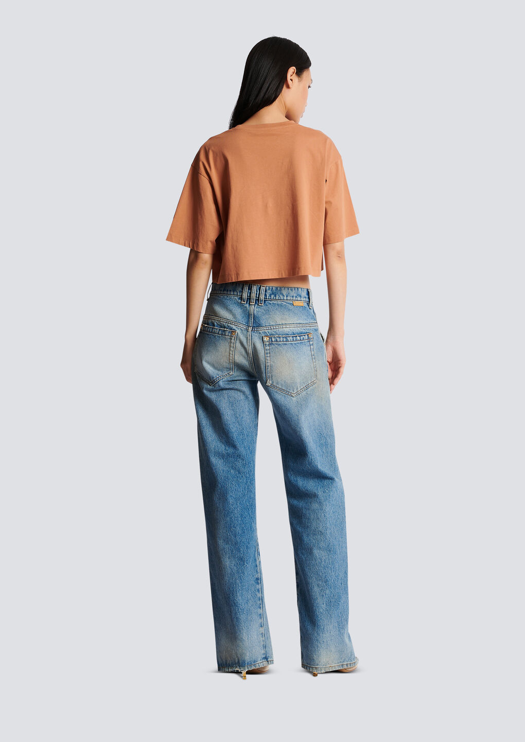 Balmain Logo-print Cropped T-shirt In Nude