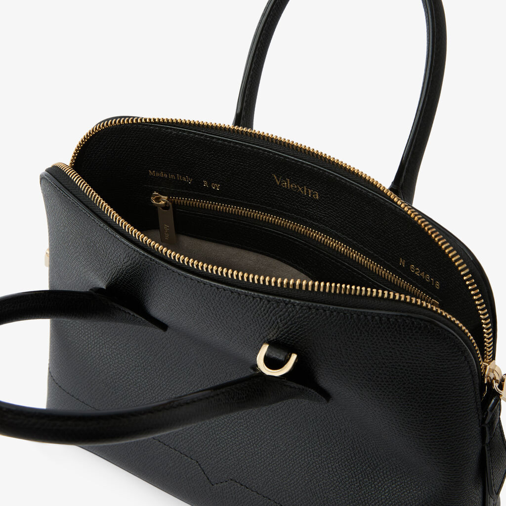 Valextra Top Handle Tote In Black