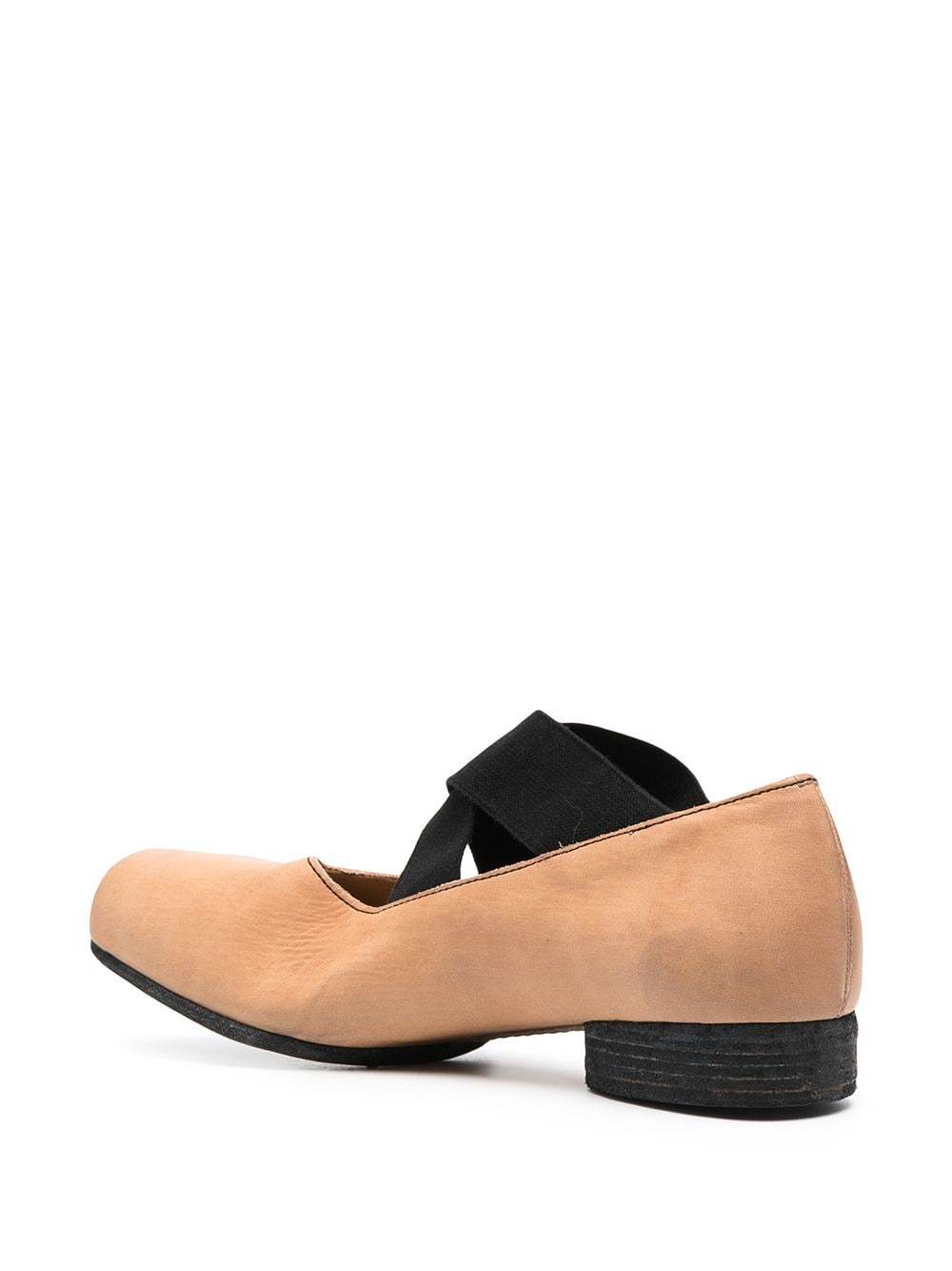 Uma Wang Suede Ballet Flats In Nude