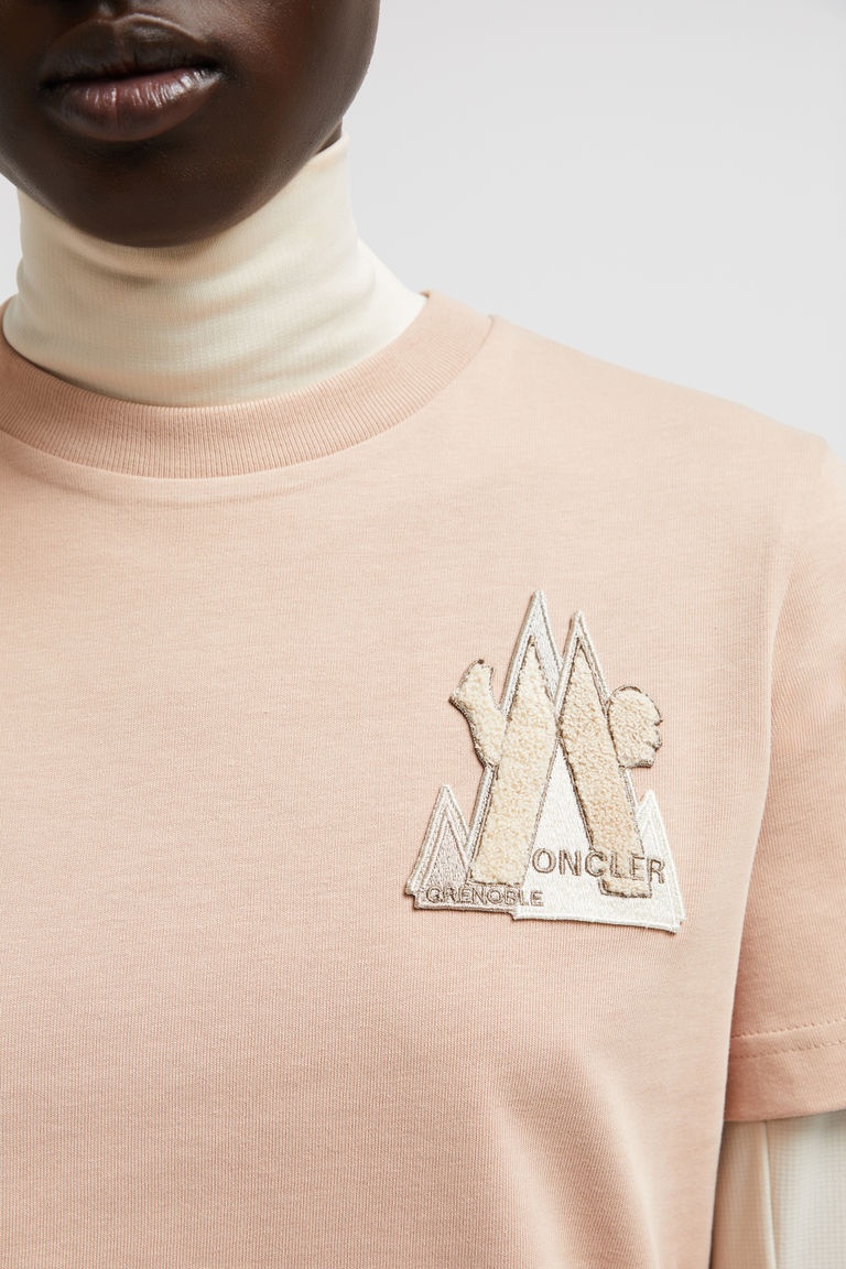 Moncler Mountain-logo T-shirt In Nude