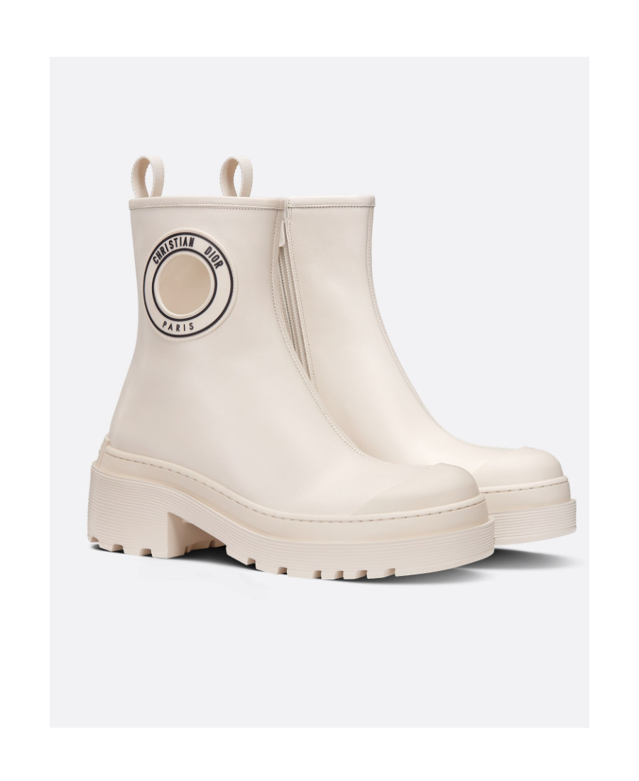 Dior Logo Details Short Boots In Nude