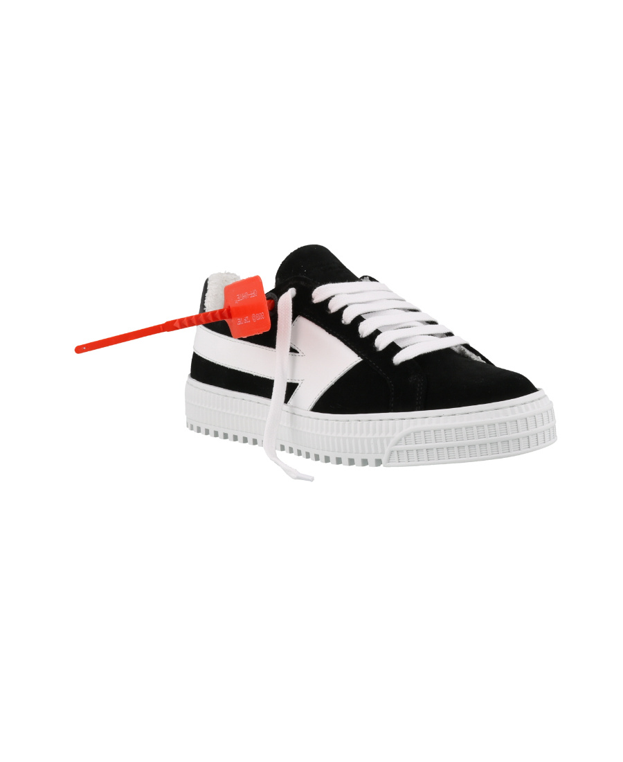 OFF-WHITE ARROW LOGO SNEAKERS 