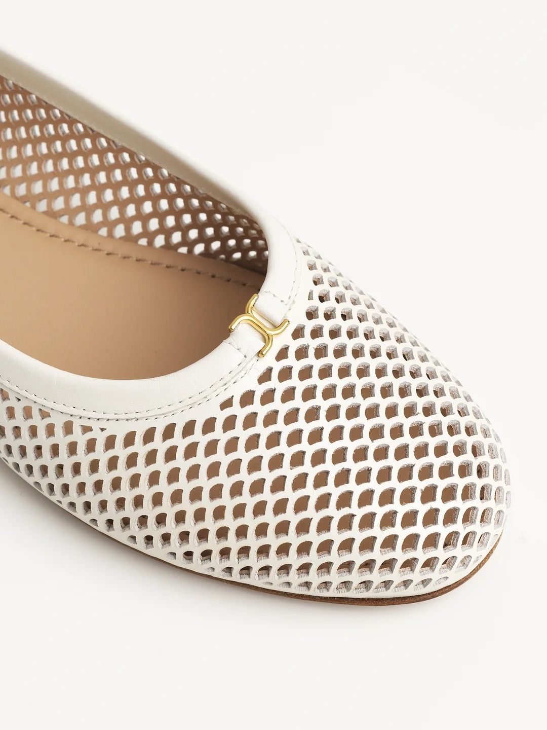 Chloé Off-white Marcie Ballerina Flats In White
