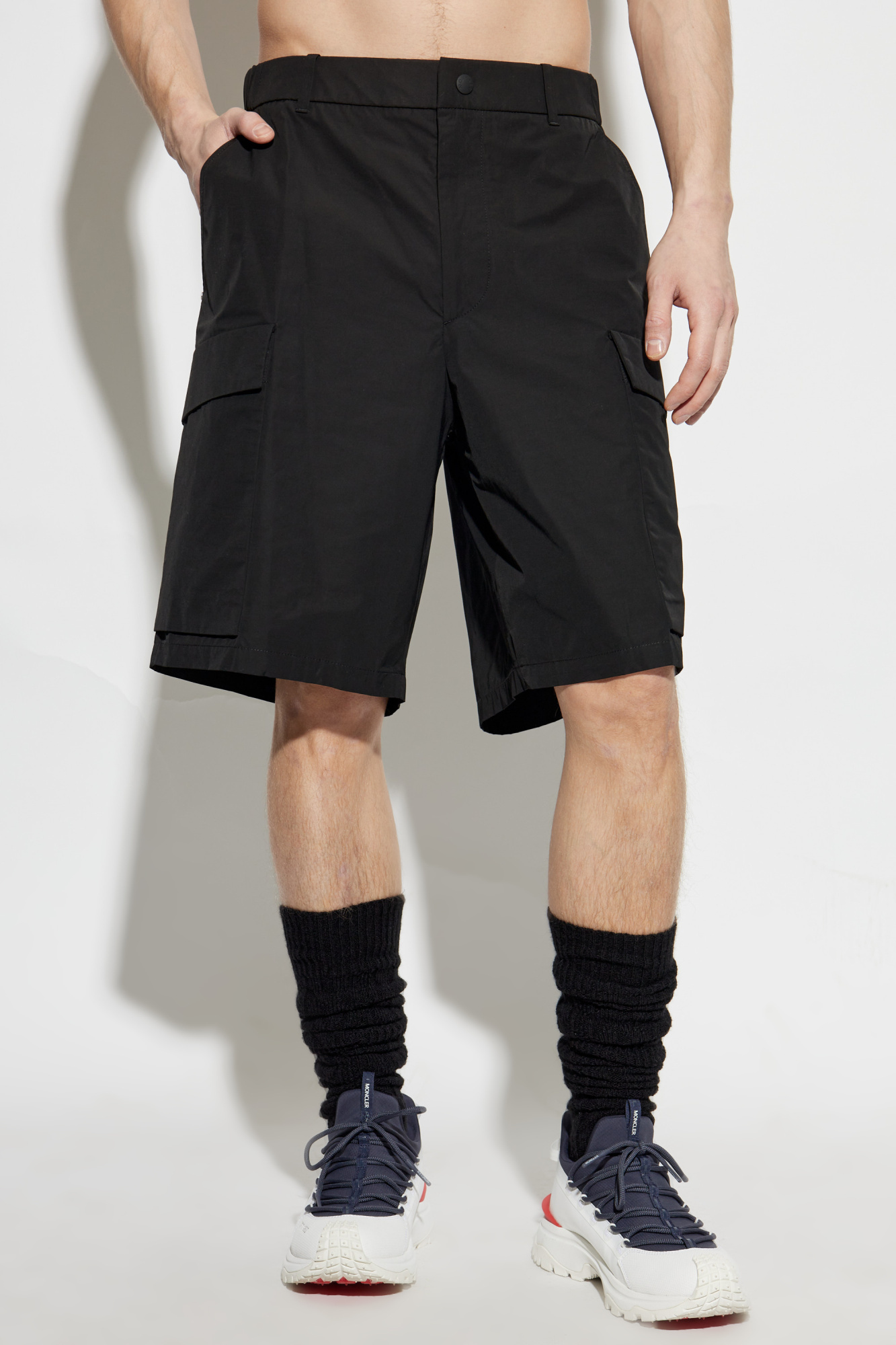 Moncler Cargo Shorts In Black