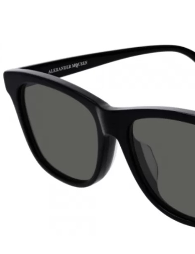 Alexander Mcqueen Black Logo Detail Sunglasses In Black
