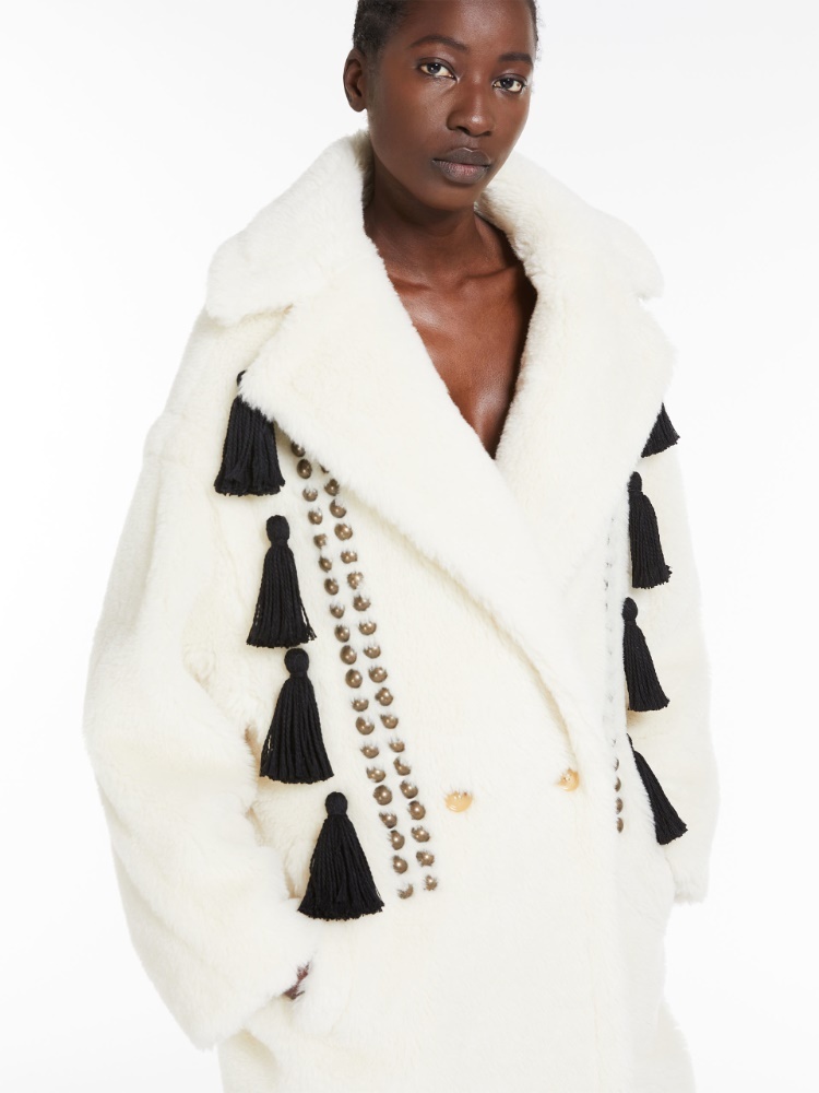 Max Mara Luxurious Alpaca And Wool Jacket For Fashion-forward Women In White