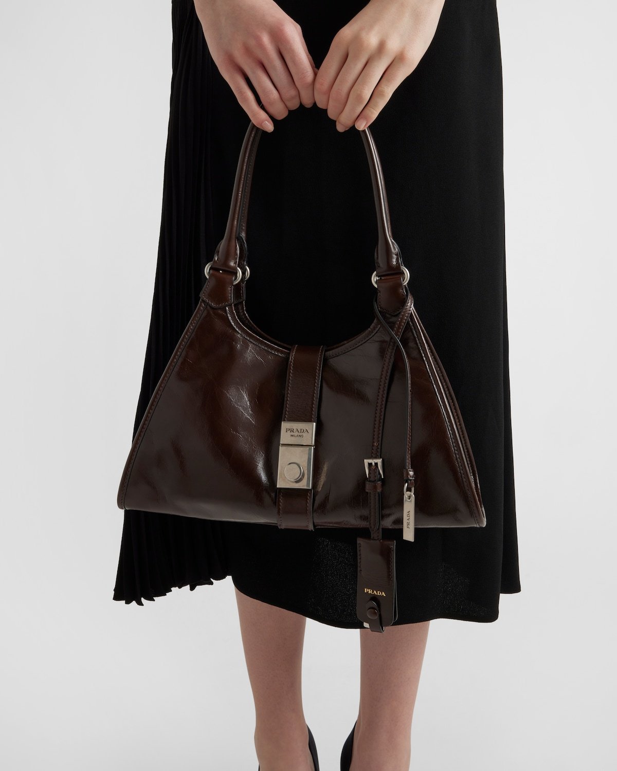 Prada Women's Medium Shopping Bag Brown | 1bg563ooo2cyr In Dark Brown