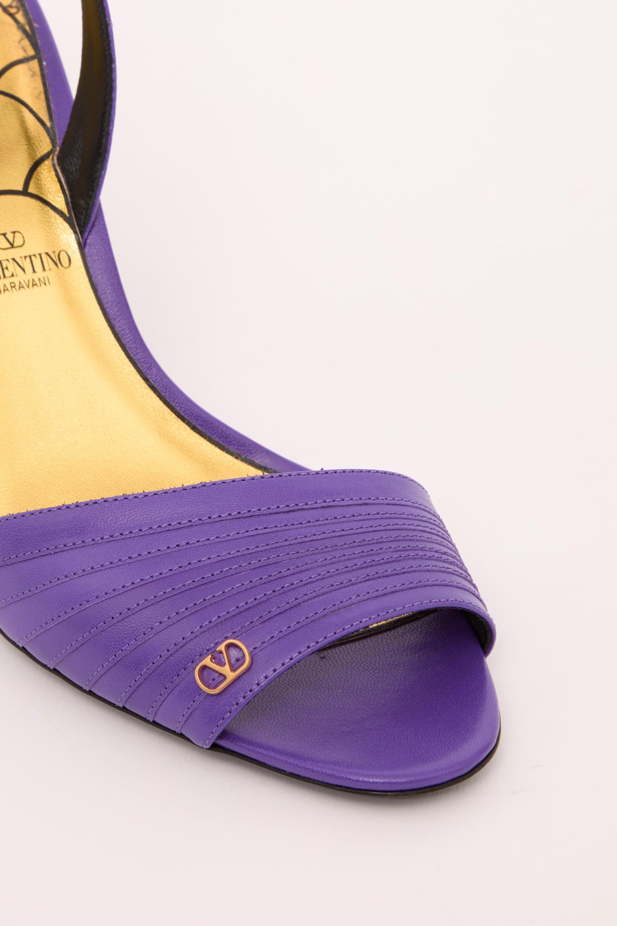 Valentino Garavani Ladycrush Kidskin Sandal 85mm Woman Electric Violet 41 In Electroviolet