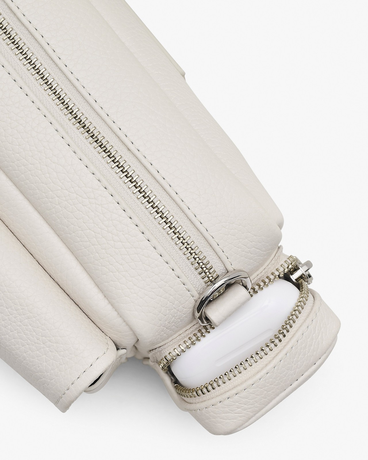 Marc Jacobs Zippered Handbag In Nude