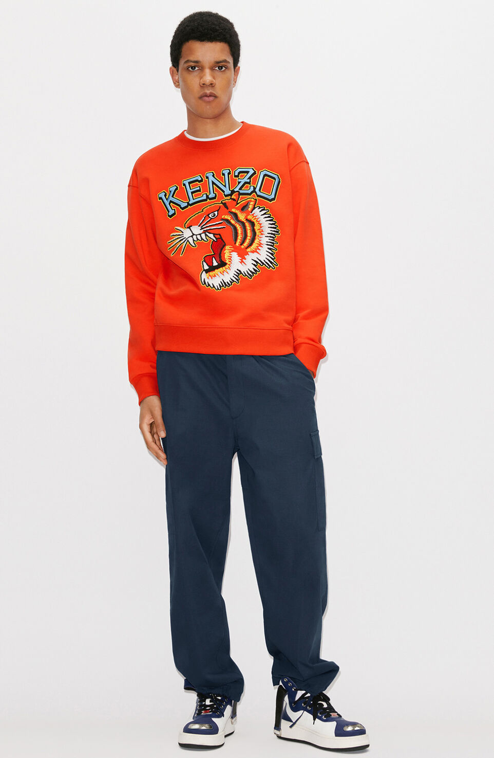 Kenzo Logo Embroidered Crewneck Sweatshirt In Red