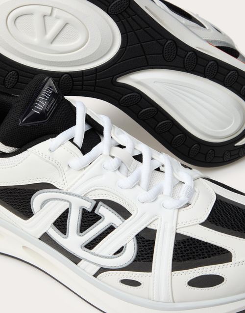 Valentino Vlogo Easyjog Sneakers With Contrast Accents In White