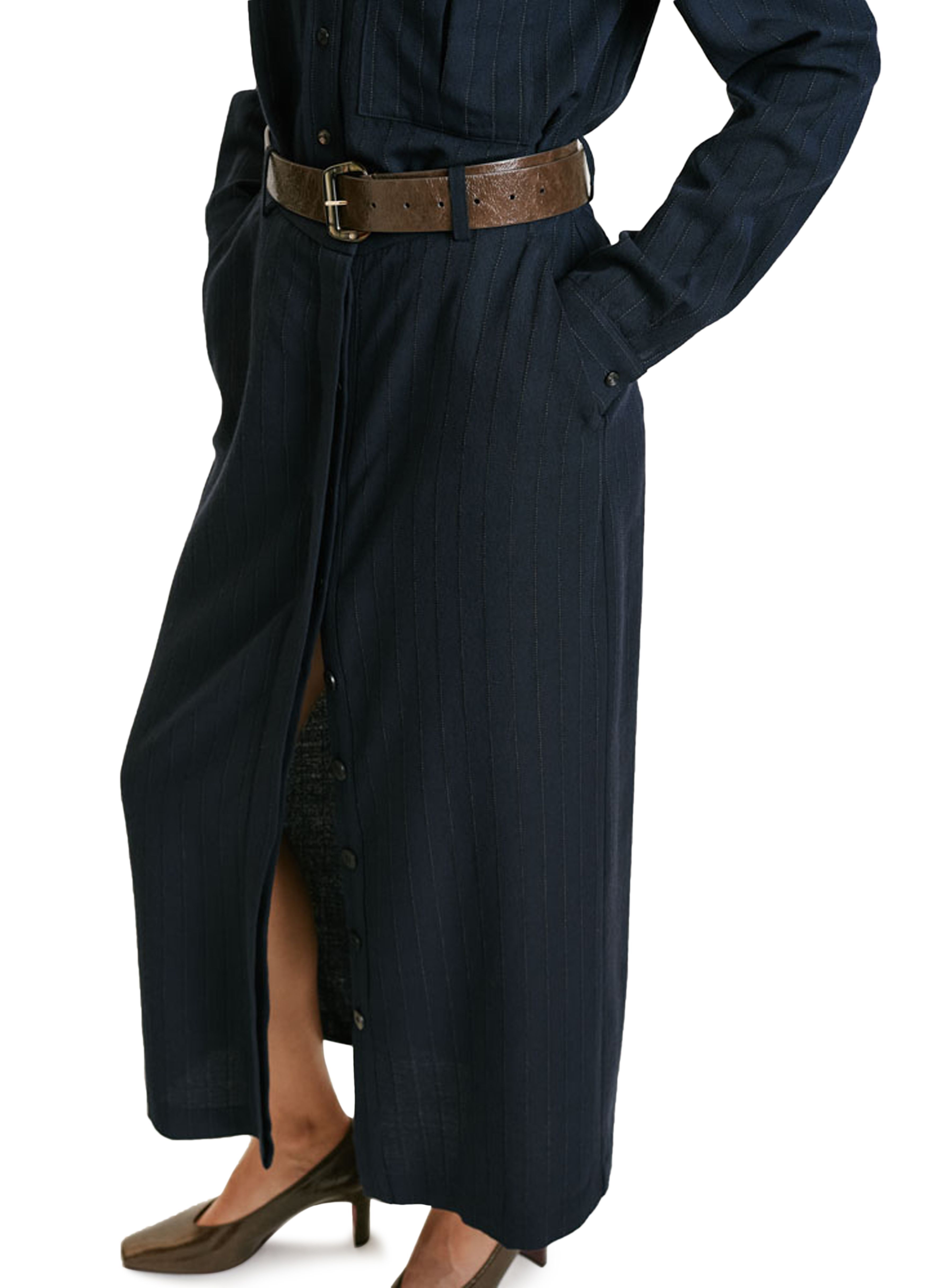Momoní Belt Loop Skirt In Black