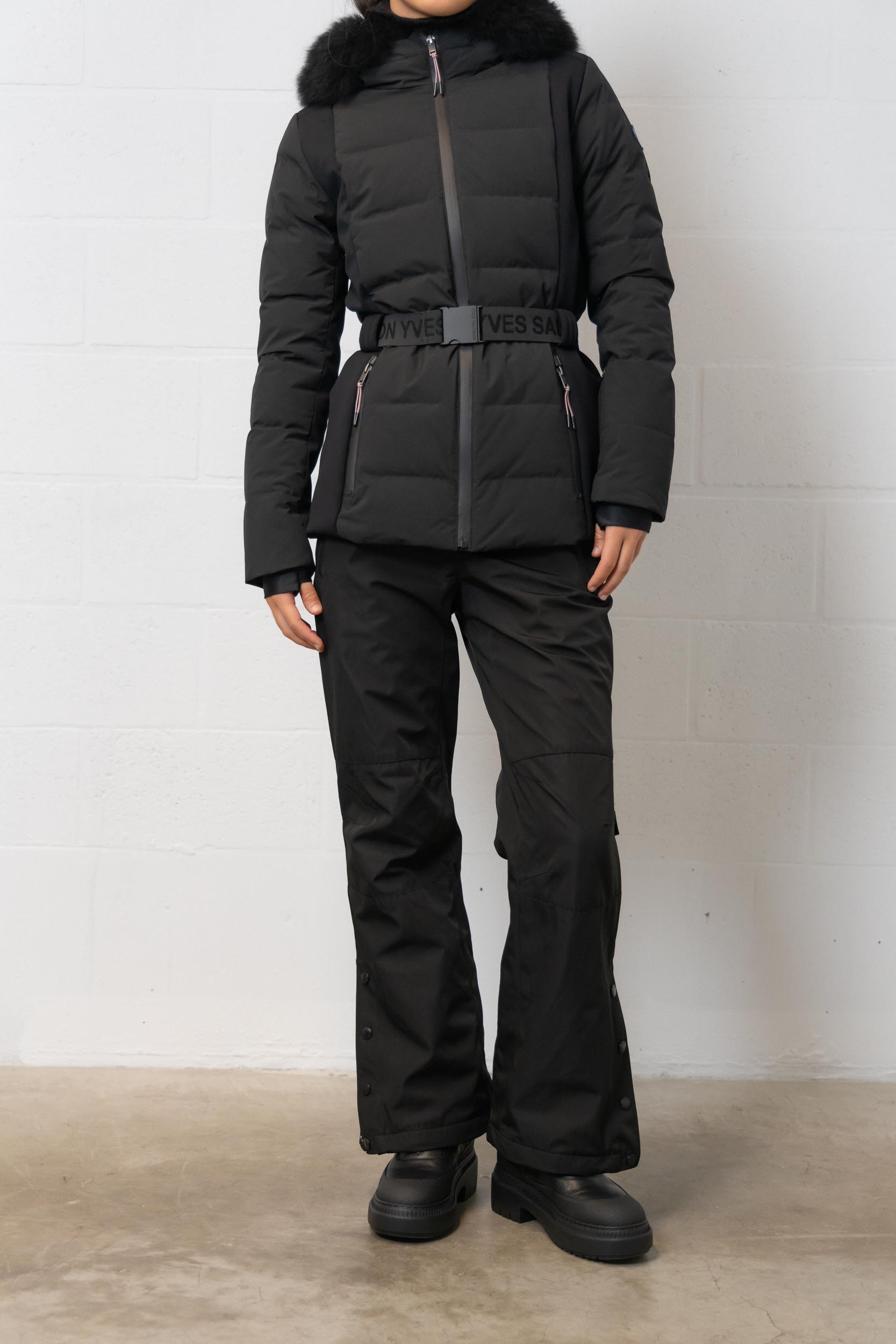 Yves Salomon Button Open And Close Casual Pants In Black