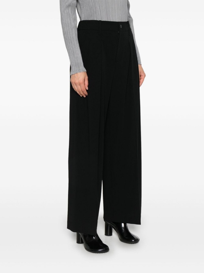Issey Miyake Wool Gabardine Trousers In Black