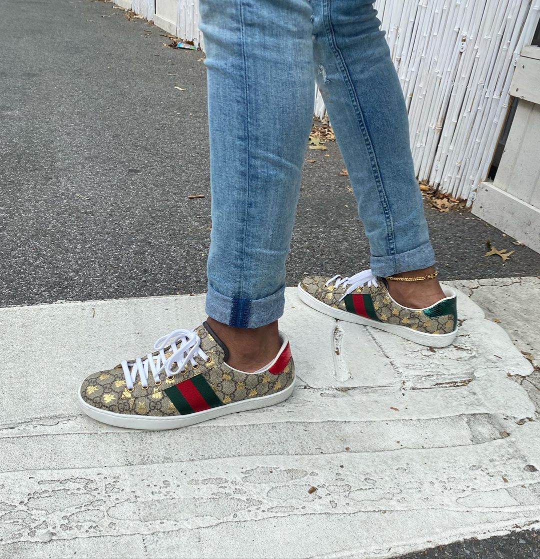 Shop Gucci Ace Gg Supreme Bees Sneaker In Gray