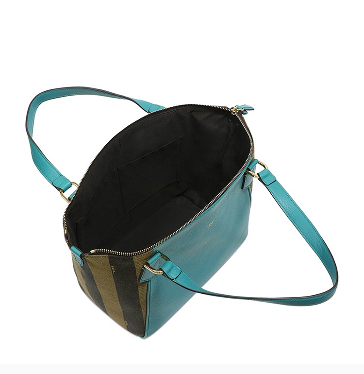 Fendi Logo Details Handbag In Blue