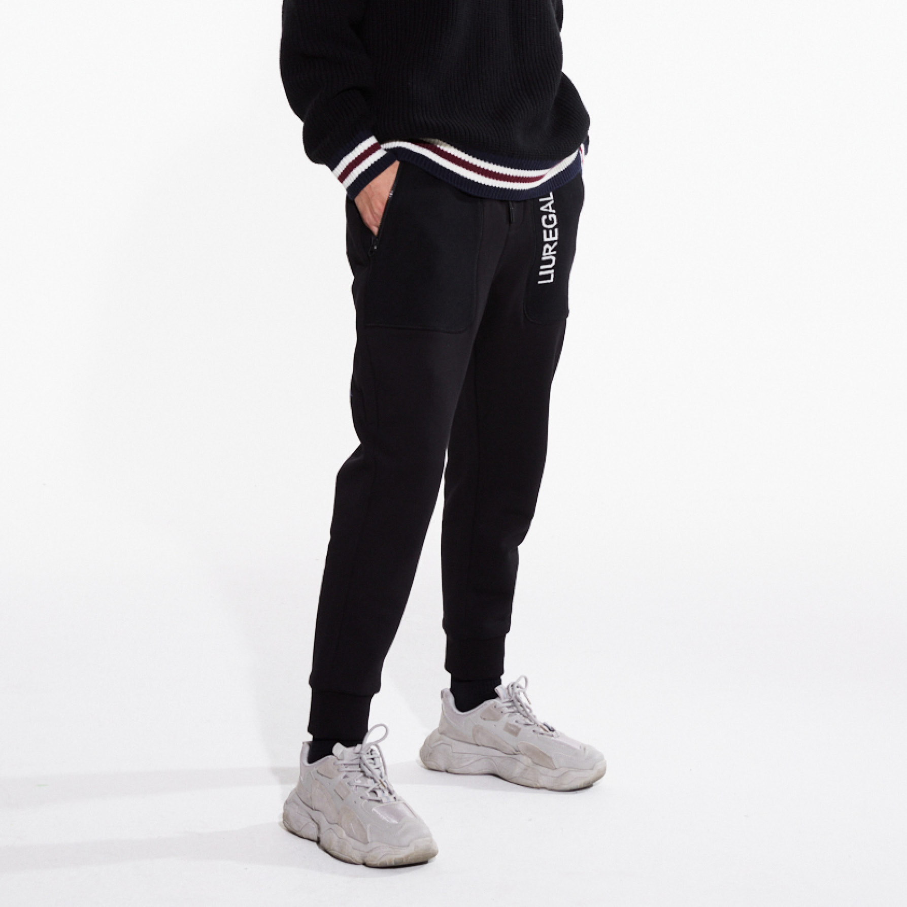 Liuregali Logo Drawstring Sweatpants In Black