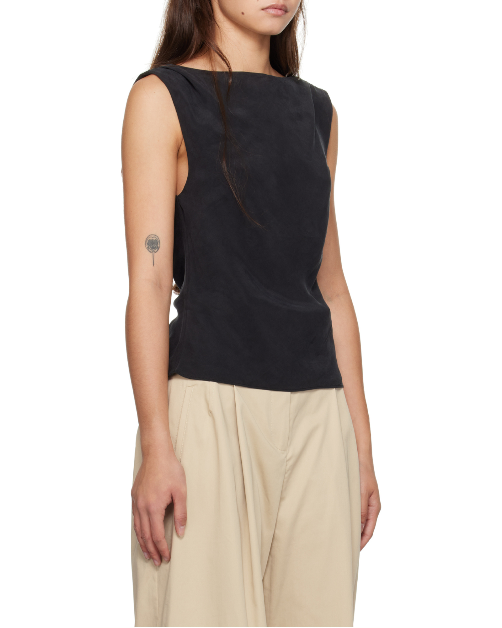 St Agni Sauerland Fine Ring Raw Fiber Blended Top In Black
