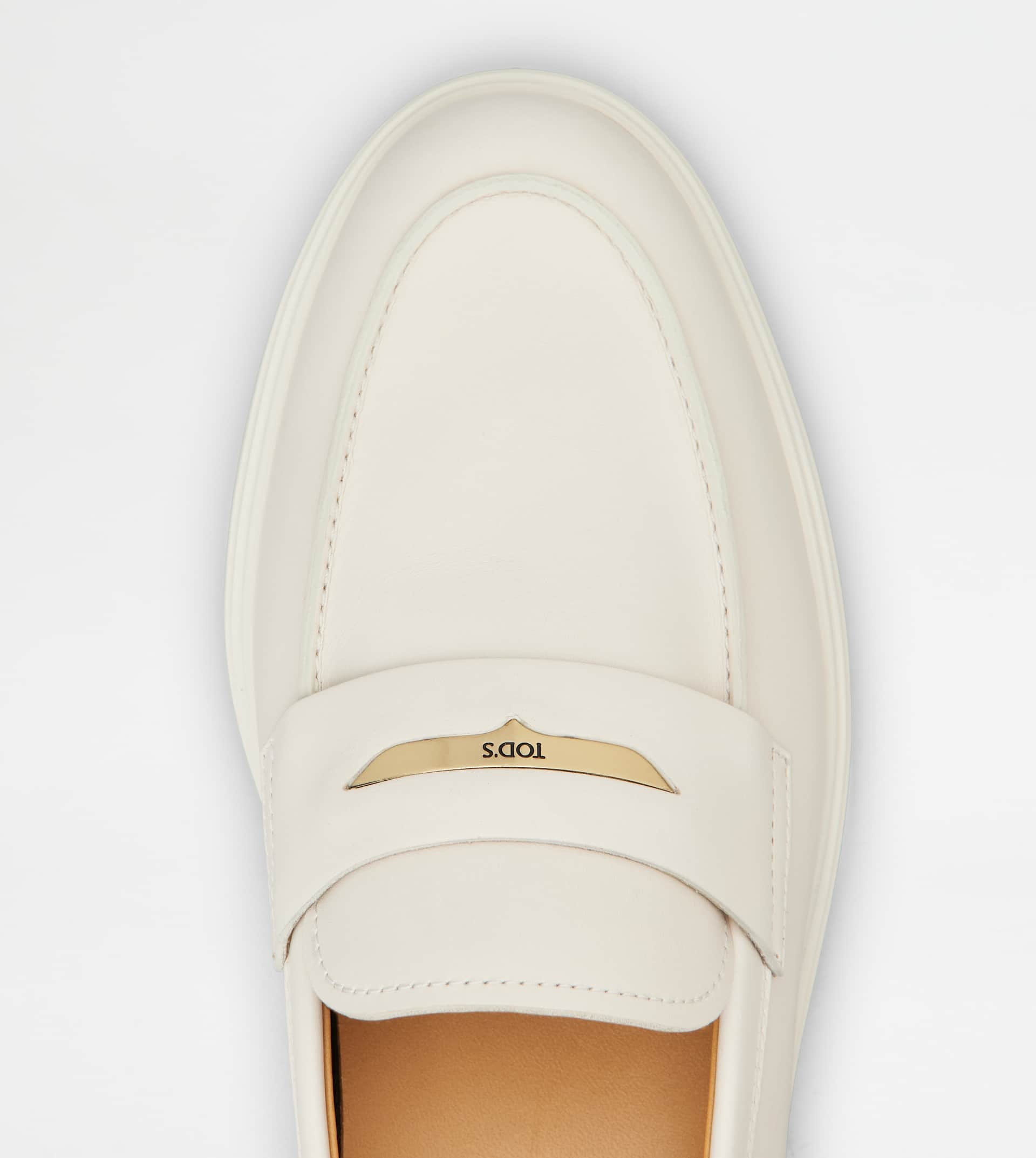 TOD'S LEATHER LOAFERS
