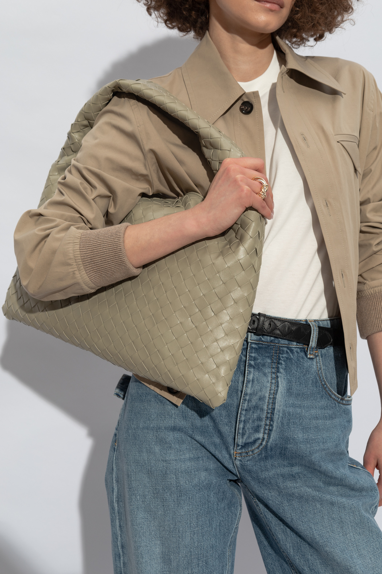 BOTTEGA VENETA SMALL HOP SHOULDER BAG