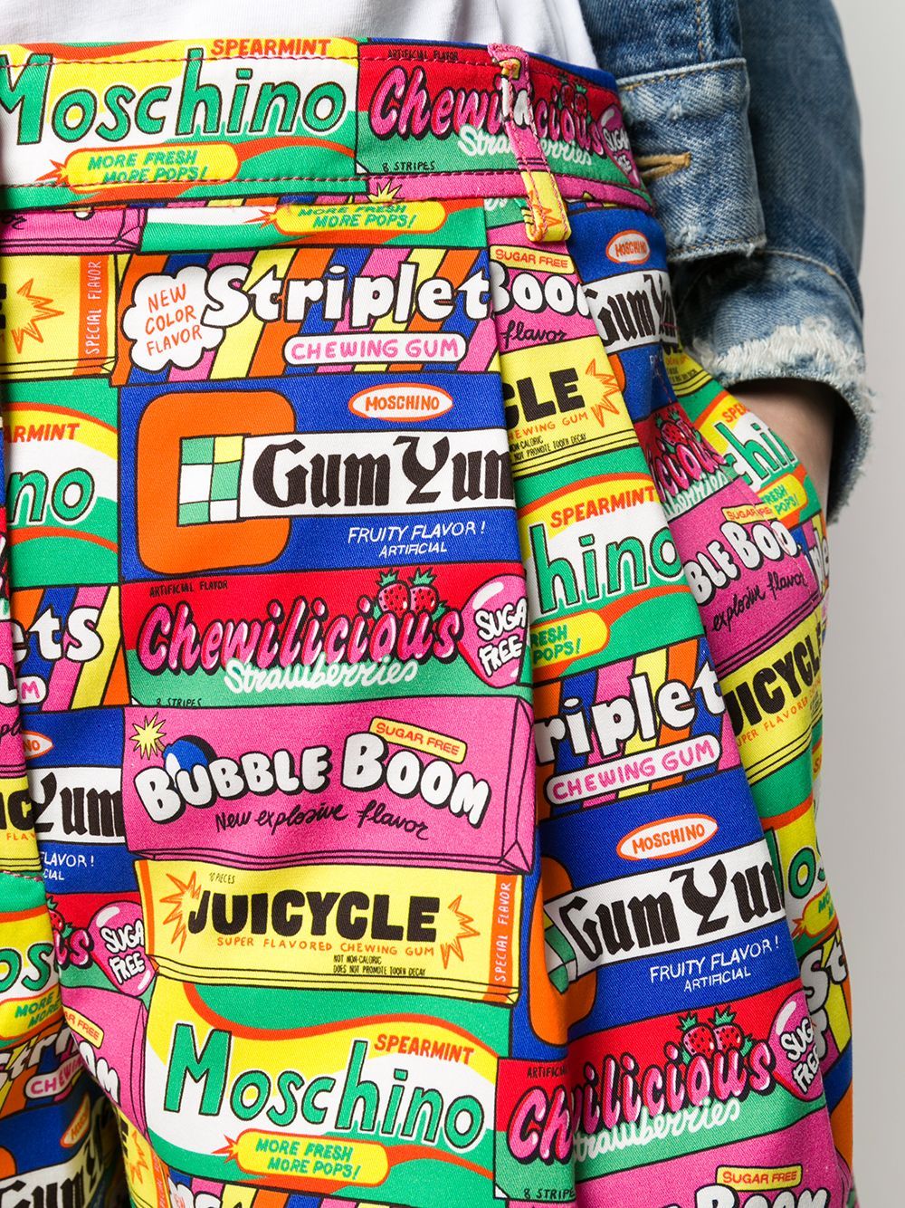 Moschino Graphic Print Short Shorts In Multicolor