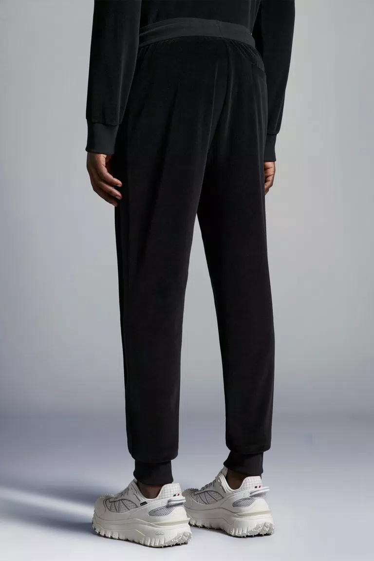 Moncler Tailored Trousers Multiple Pockets In Black