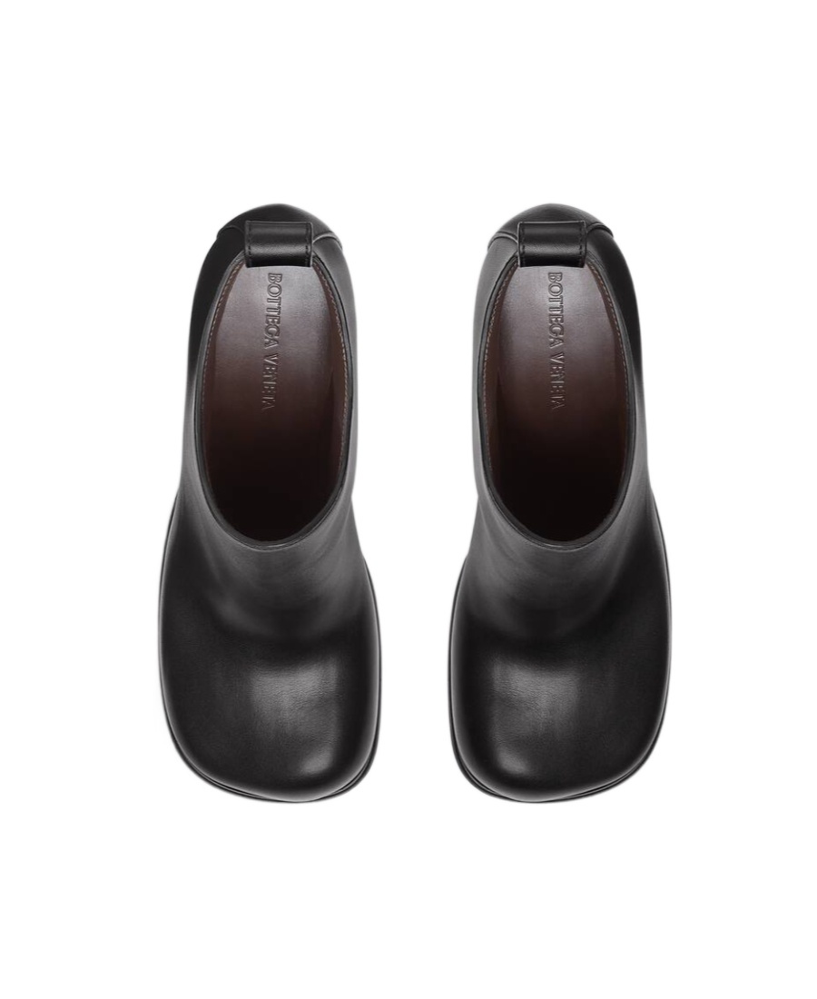 Bottega Veneta Shine Square Toe Ankle Boots In Black