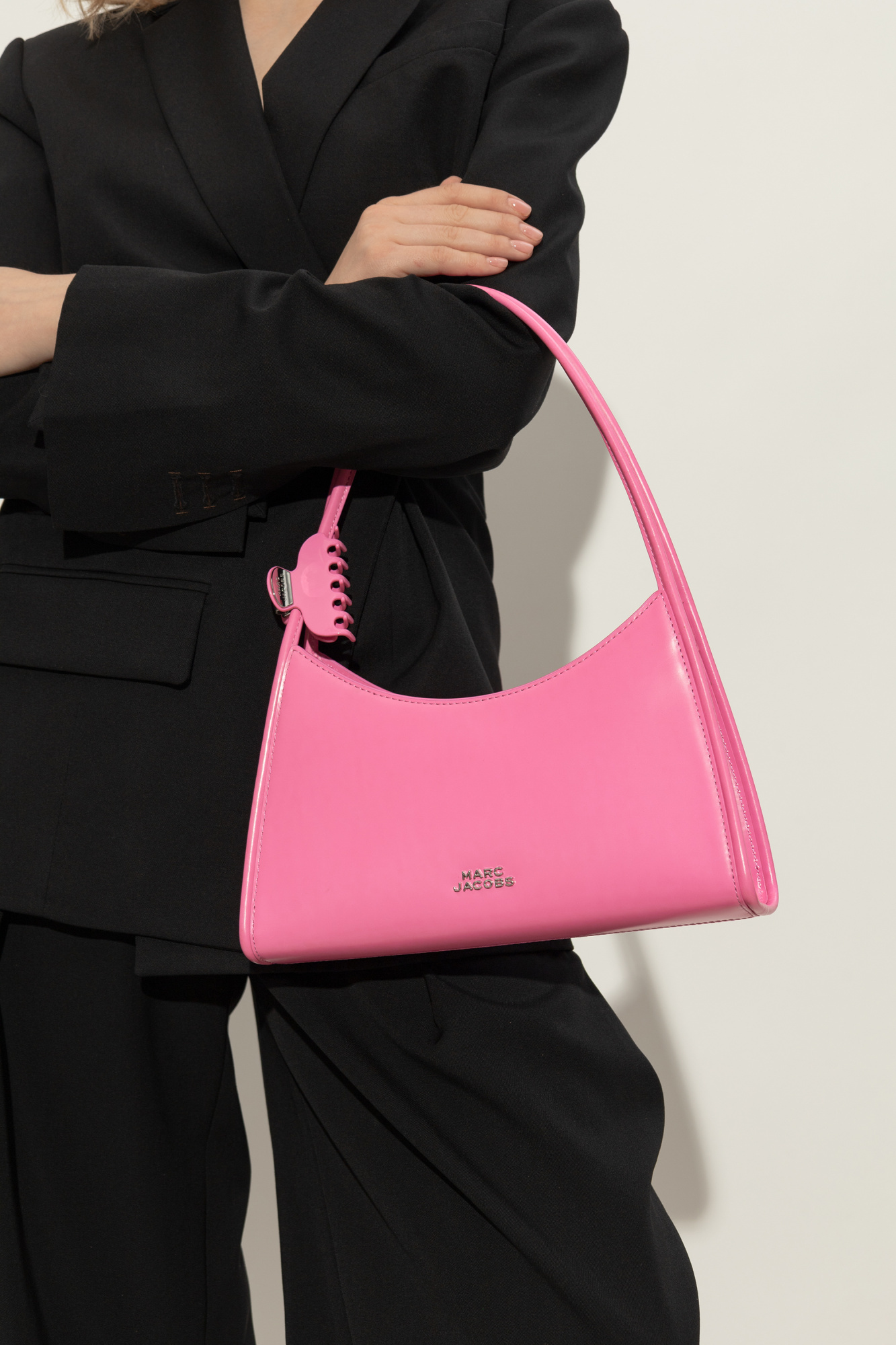 Marc Jacobs Glam Claw Clip Leather Shoulder Bag