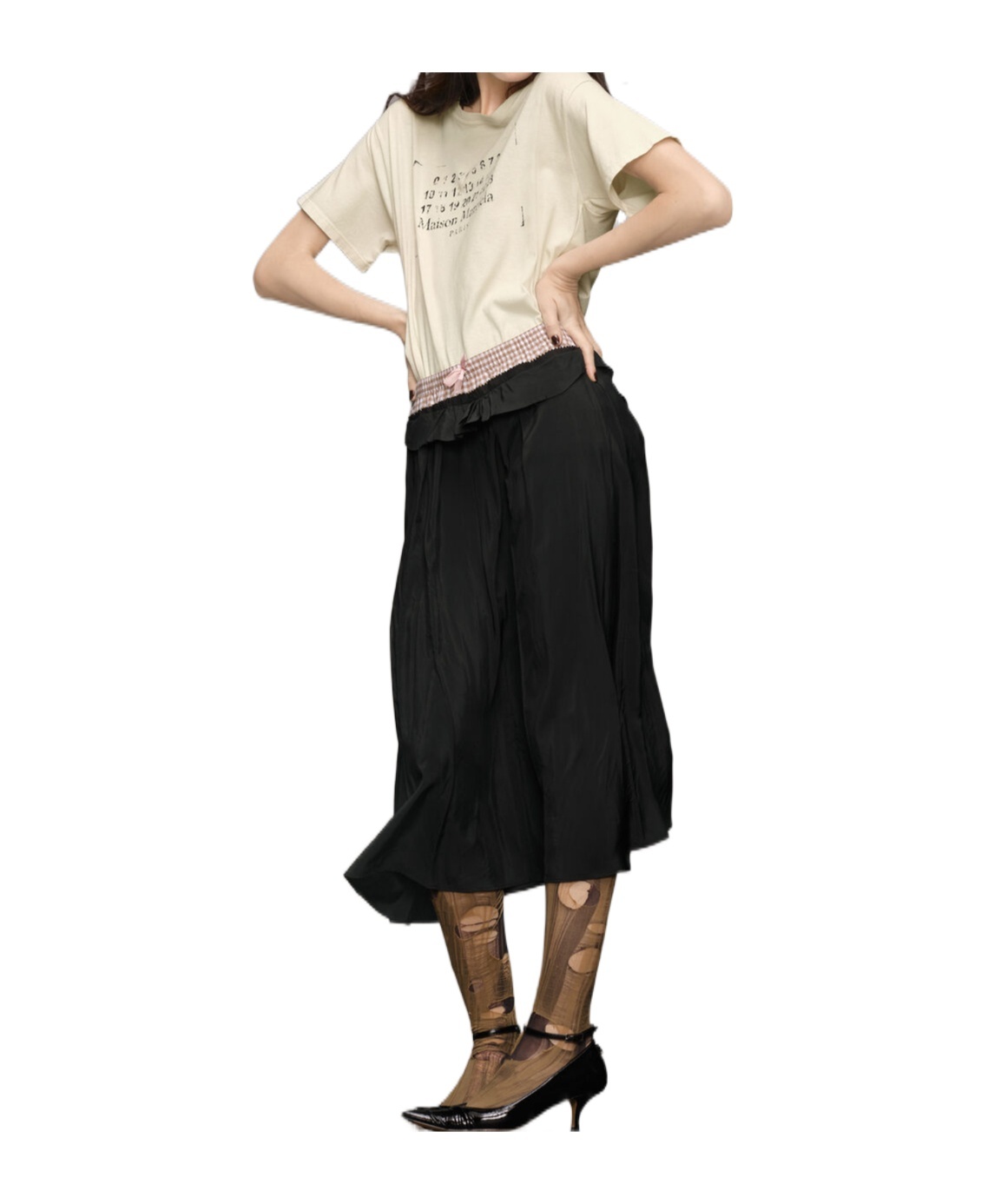 Maison Margiela Women's Logo T-shirt In Nude