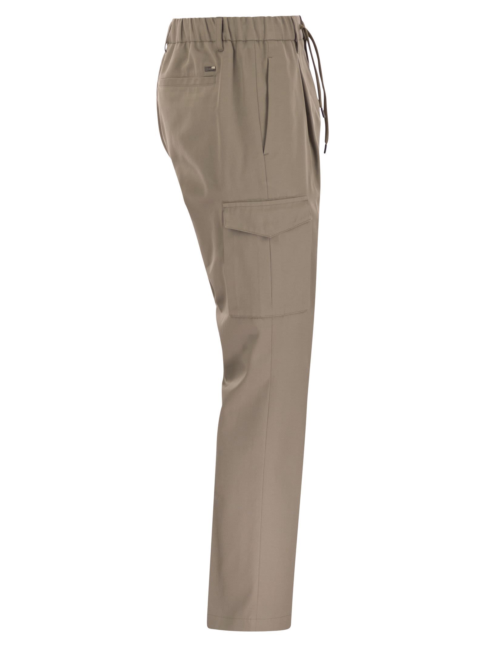 Herno Men Pure Cotton Resort Cargo Trousers In Brown