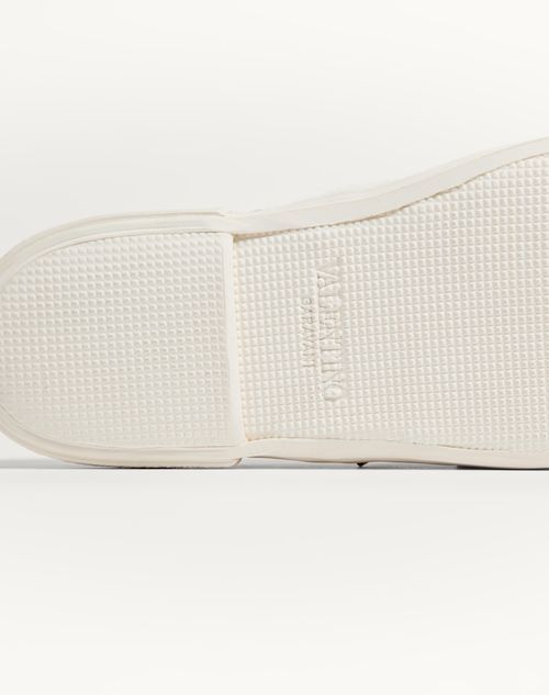 Valentino Lace-up Low-cut Casual Shoes In White