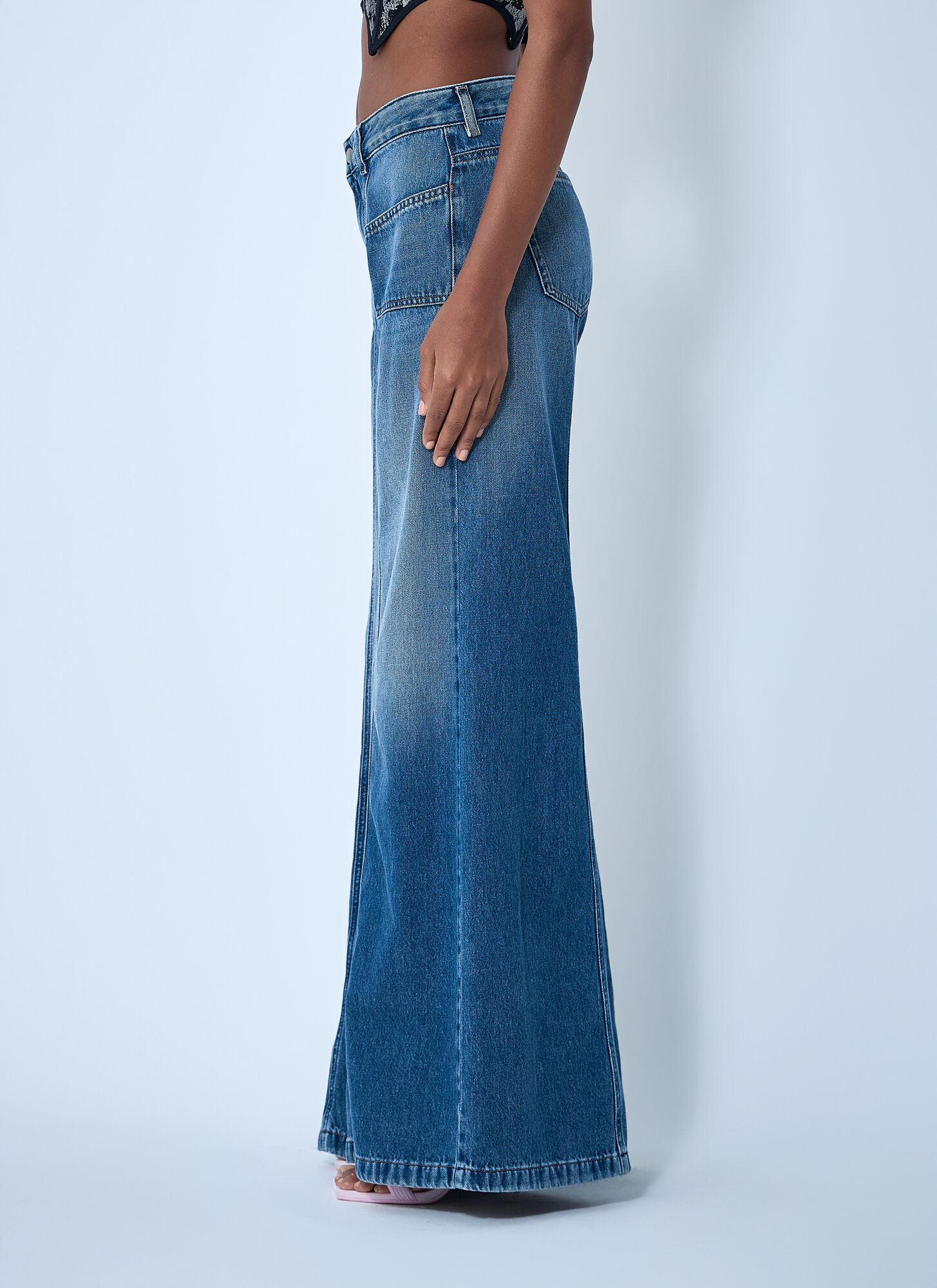 Diesel 1996 D-sire 09h59 Low-rise Straight-leg Jeans In Blue