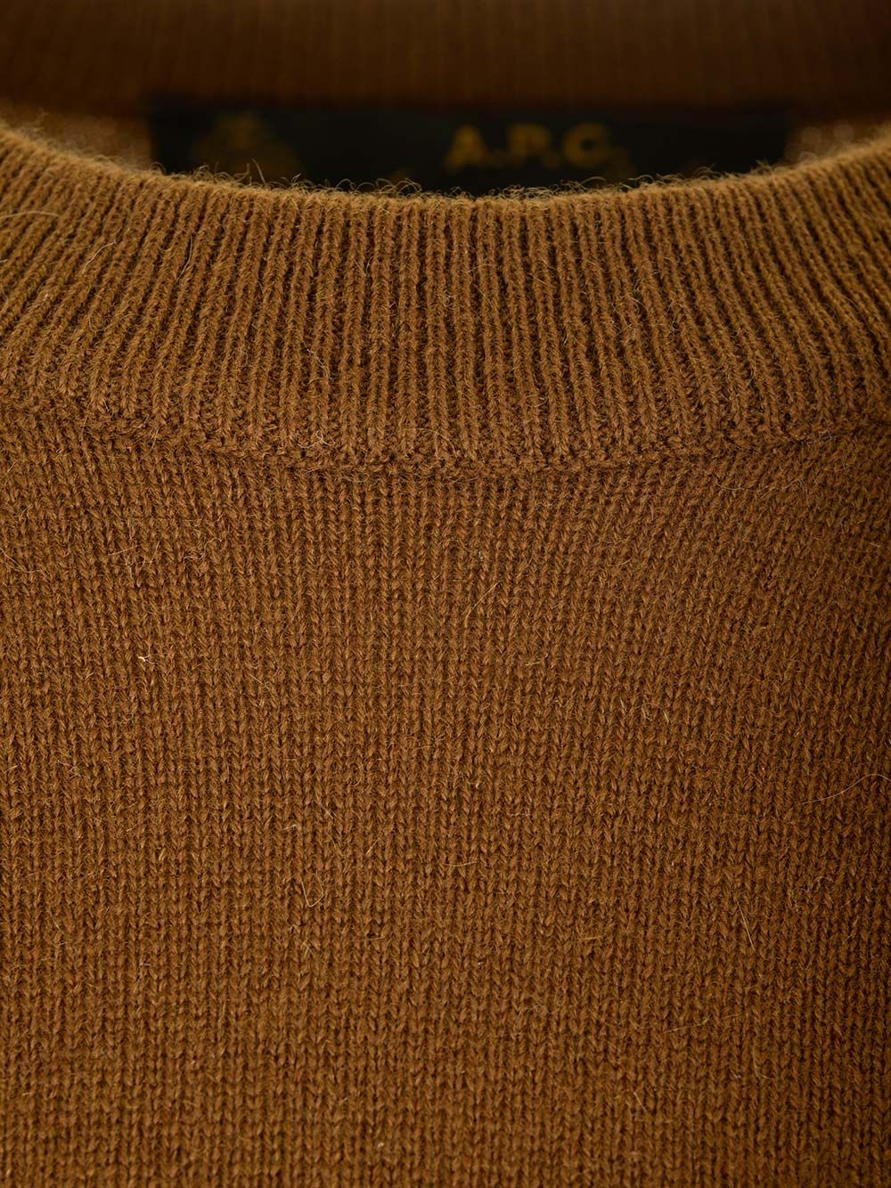 Apc A.p.c. Crewneck Knitted Jumper In Brown