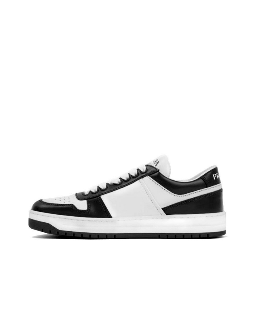 Prada Downtown Sneaker Aus Perforiertem Leder In White