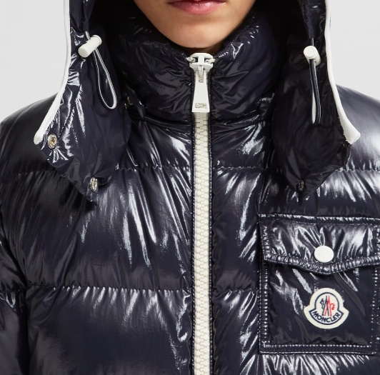 Moncler Andro Hooded Short Down Jacket In Blue