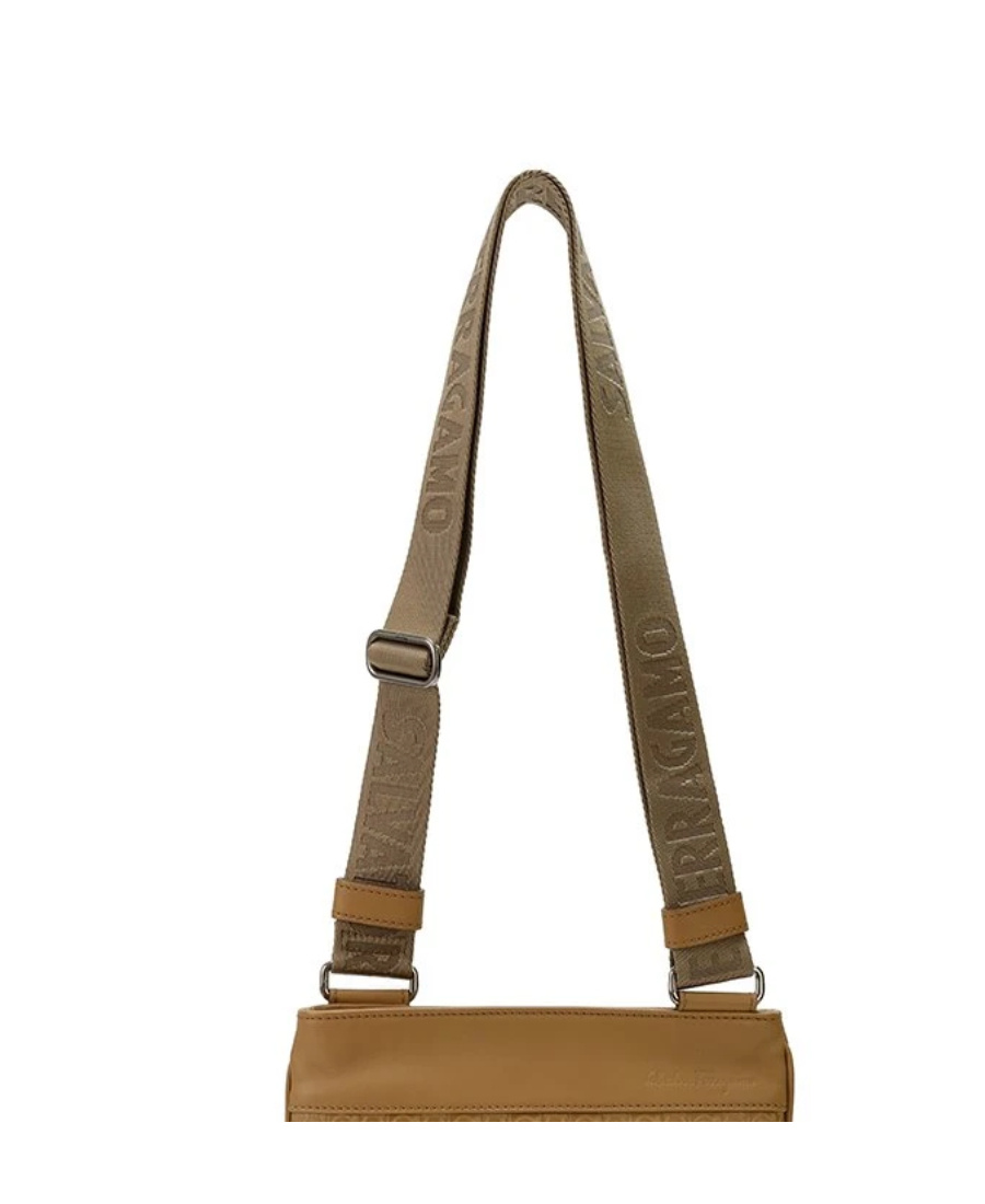 FERRAGAMO LOGO SHOULDER BAG