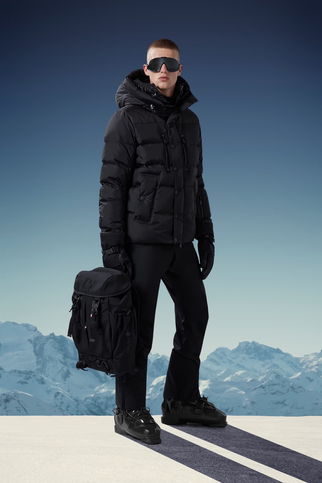 Moncler Rodenberg Ski Jacket In Black