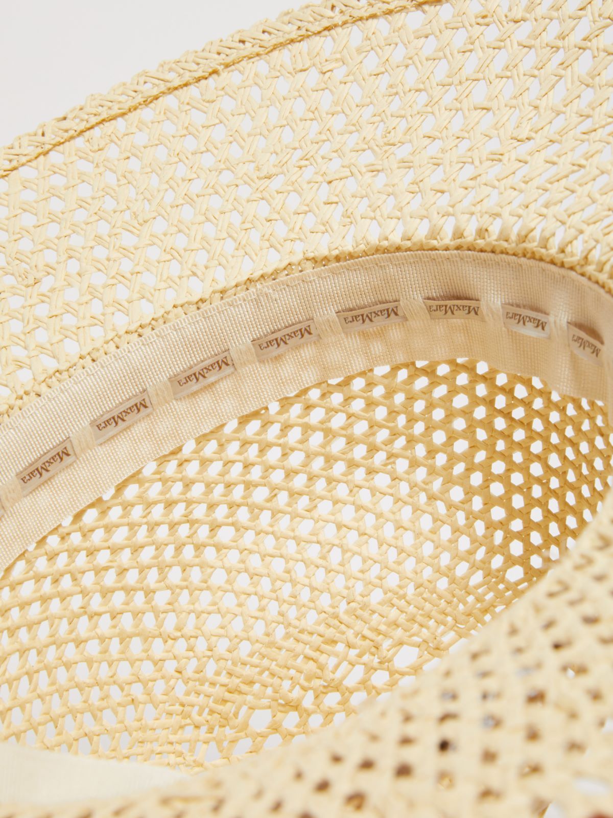 Max Mara M Letter Hat In Nude
