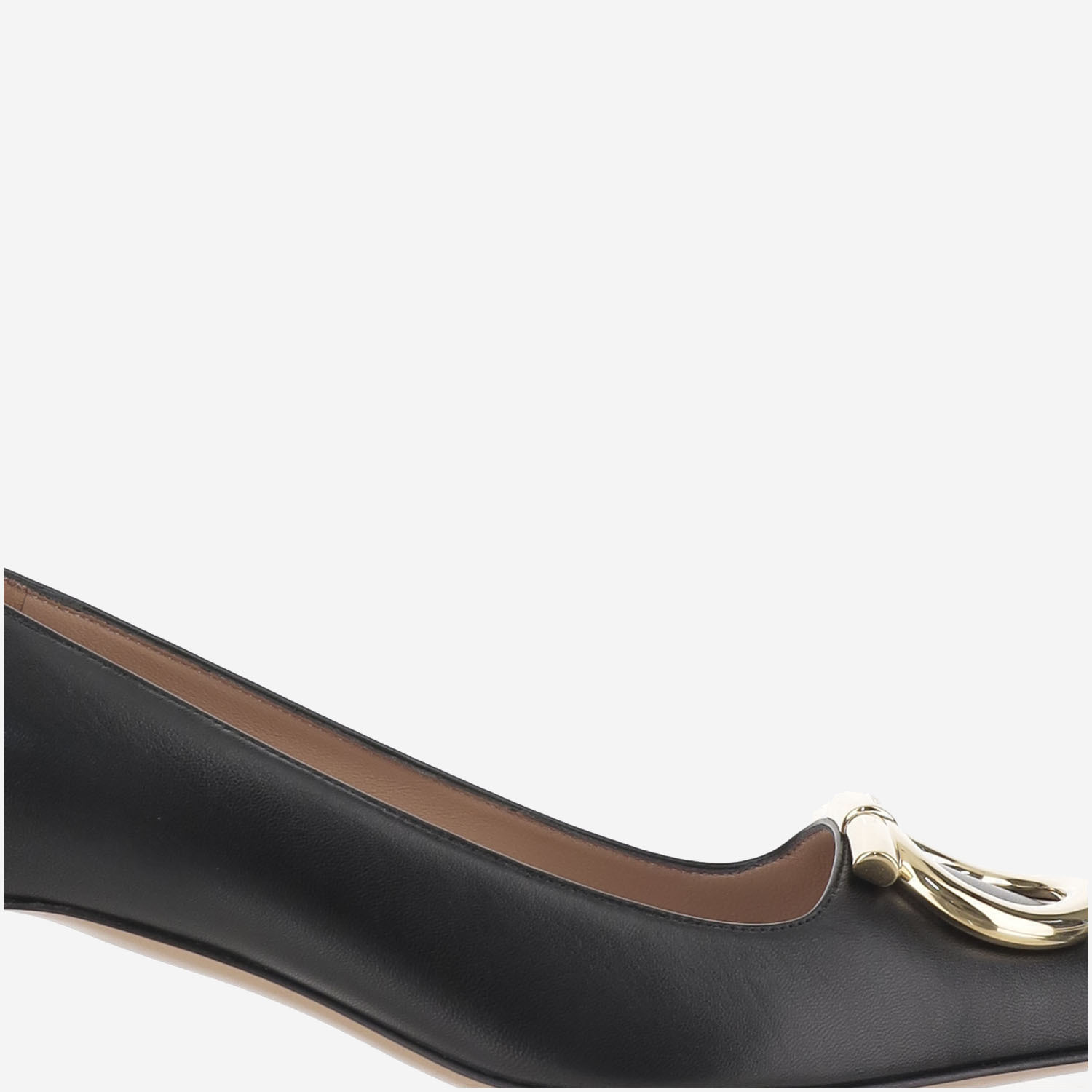Ferragamo 40mm Gancini Pointed-toe Pumps In Black