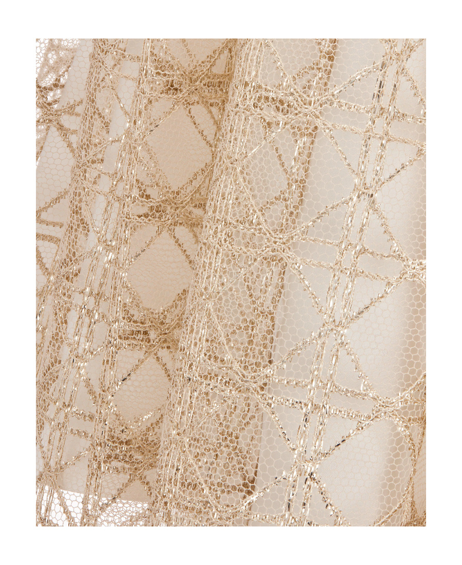 Dior Loose And Tight Skirt In White