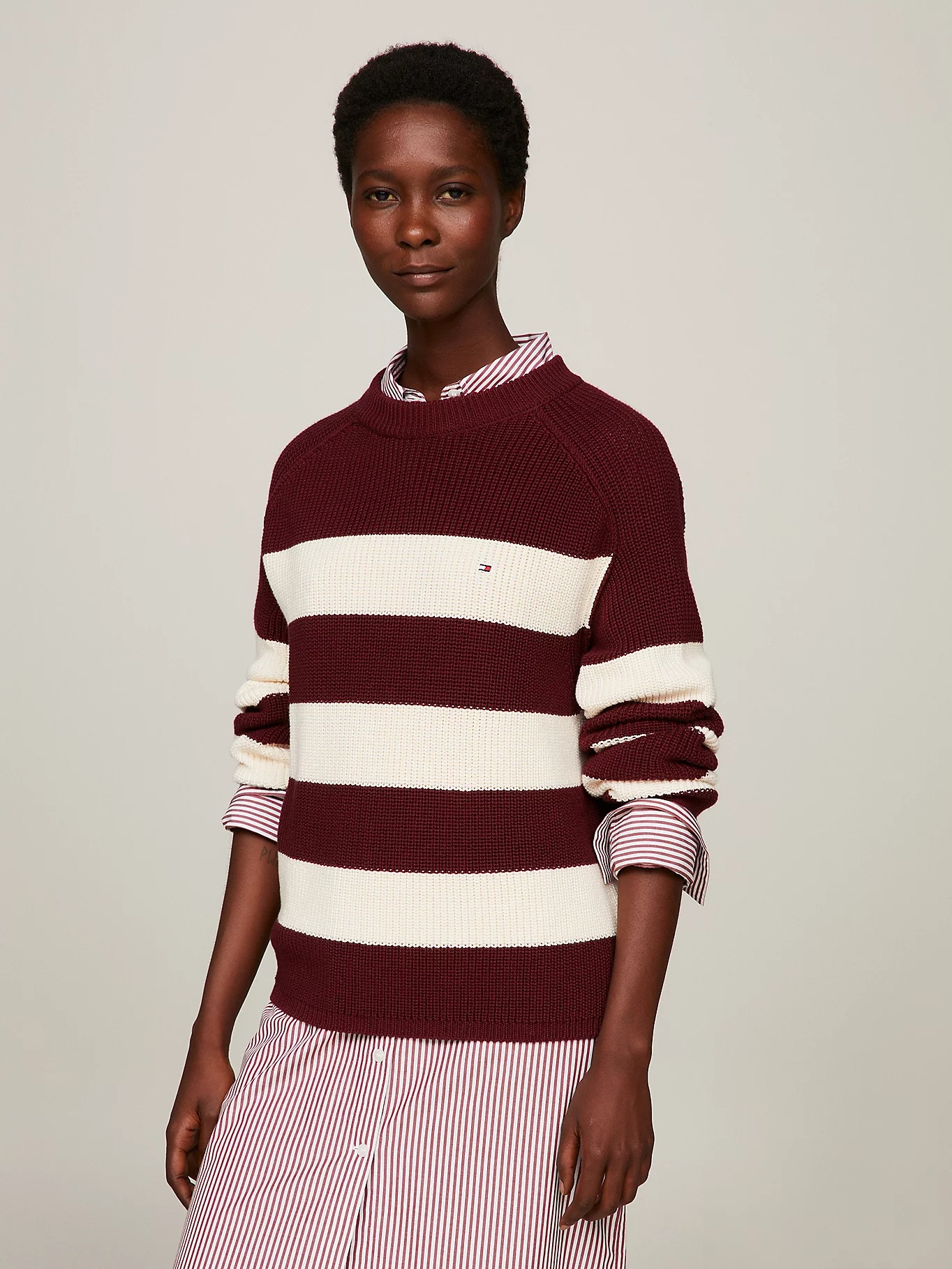 Tommy Hilfiger Round Neck Knitted Sweater In Brown