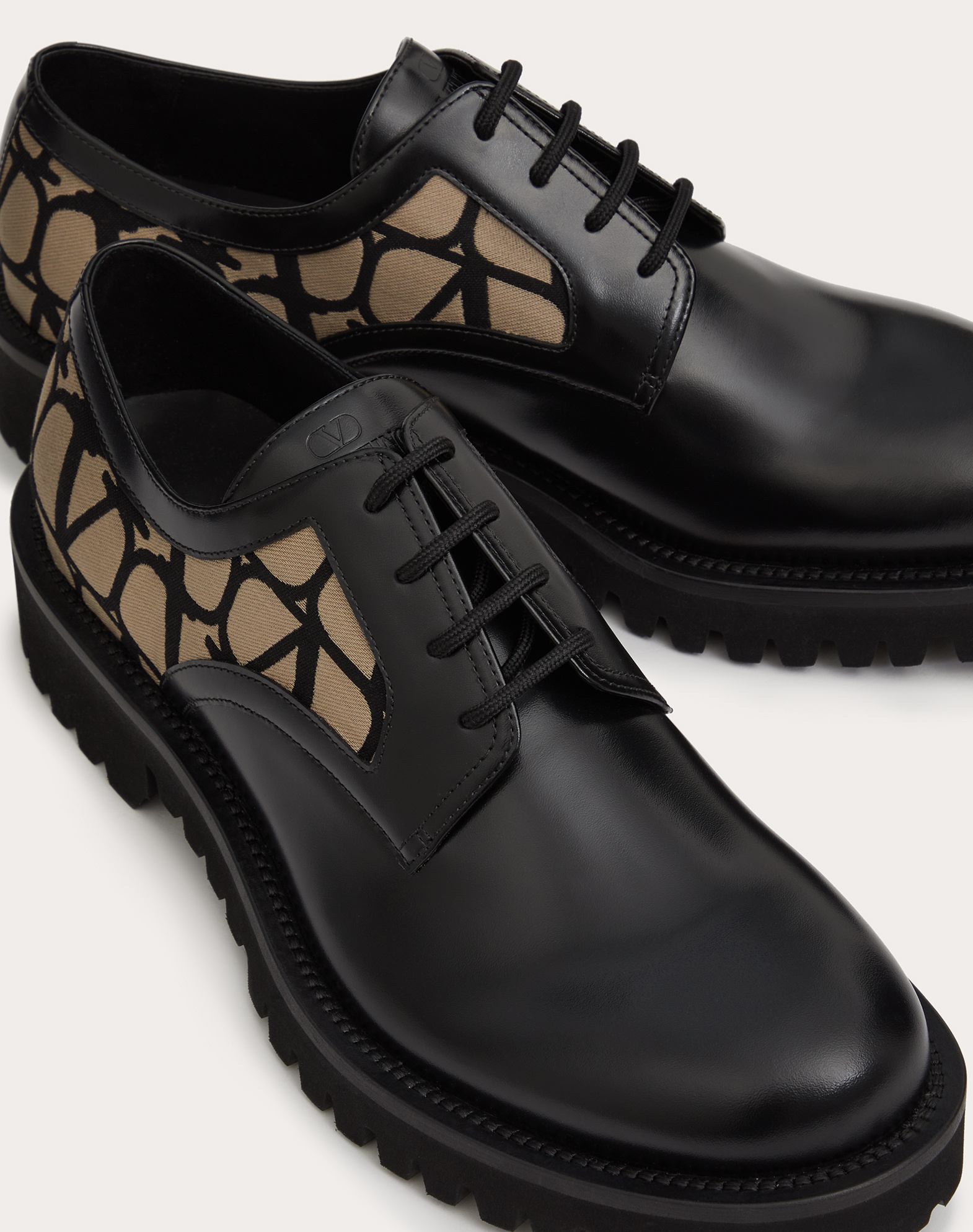 Valentino Iconographe Toile Derby Brogues In Black