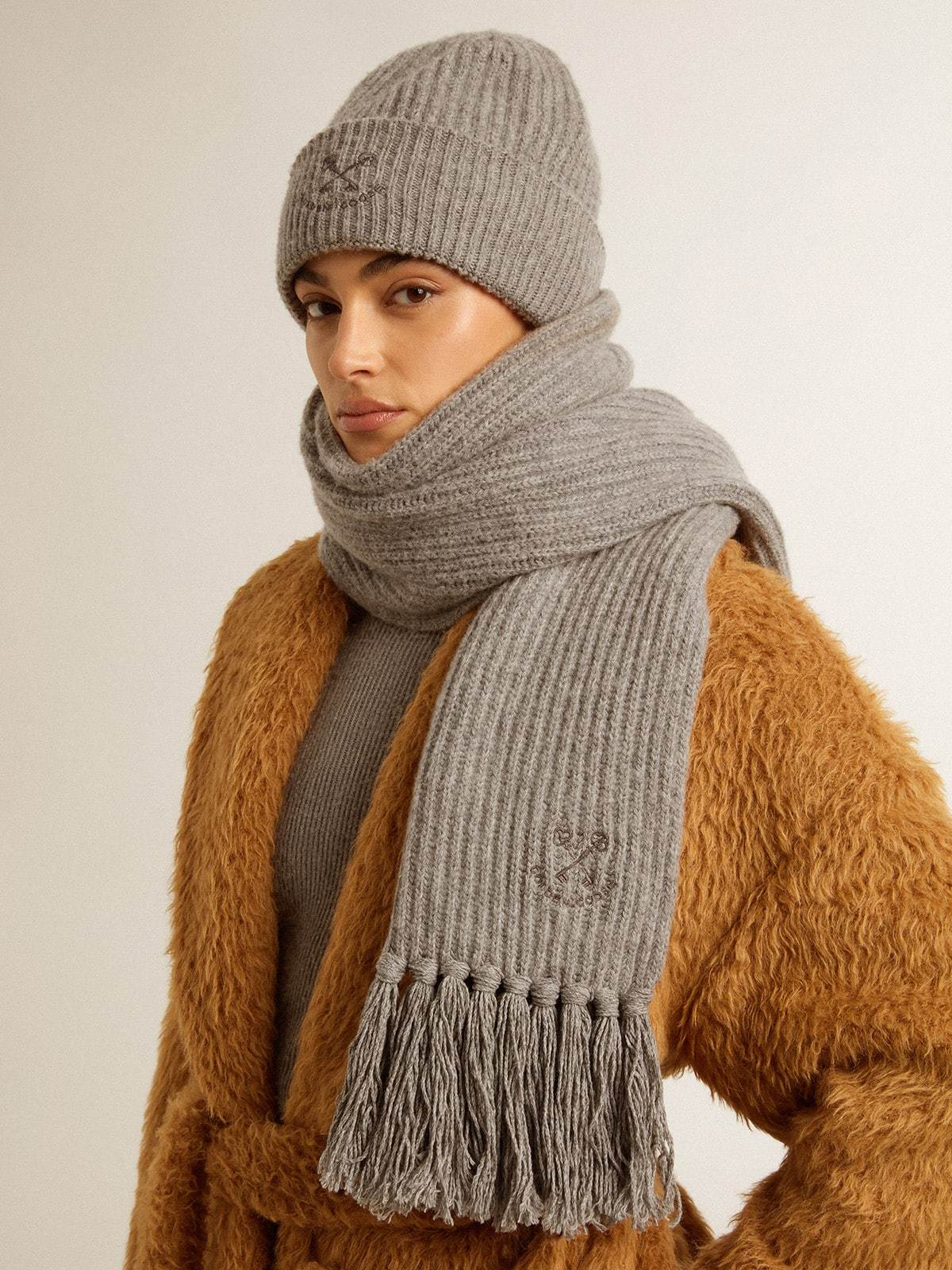 Golden Goose Ribbed-knit Wool Scarf In Gray