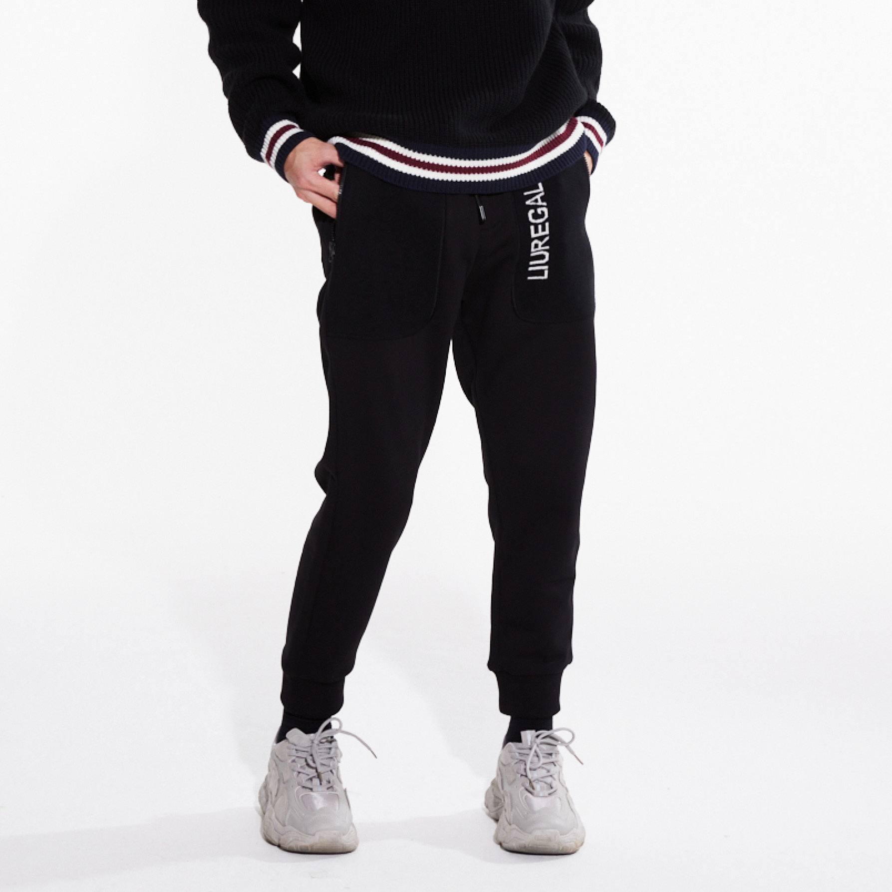 Liuregali Logo Drawstring Sweatpants In Black