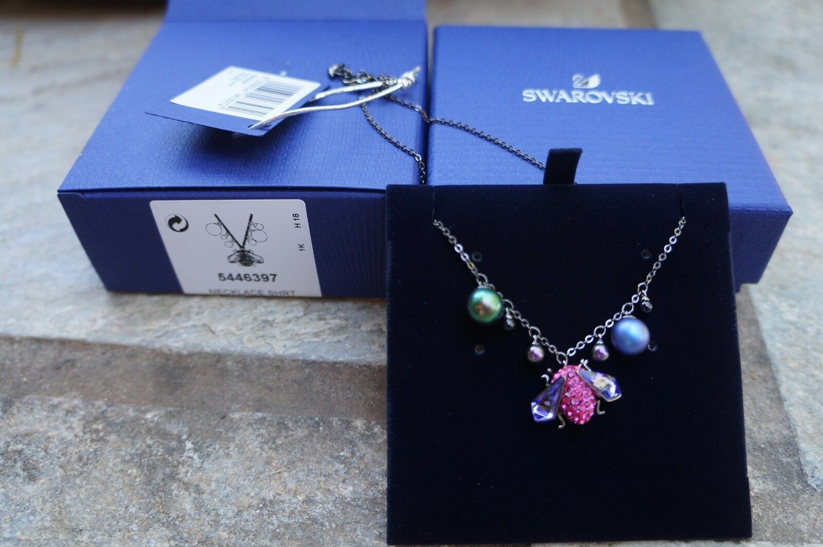 Swarovski Magnetized Necklace In White