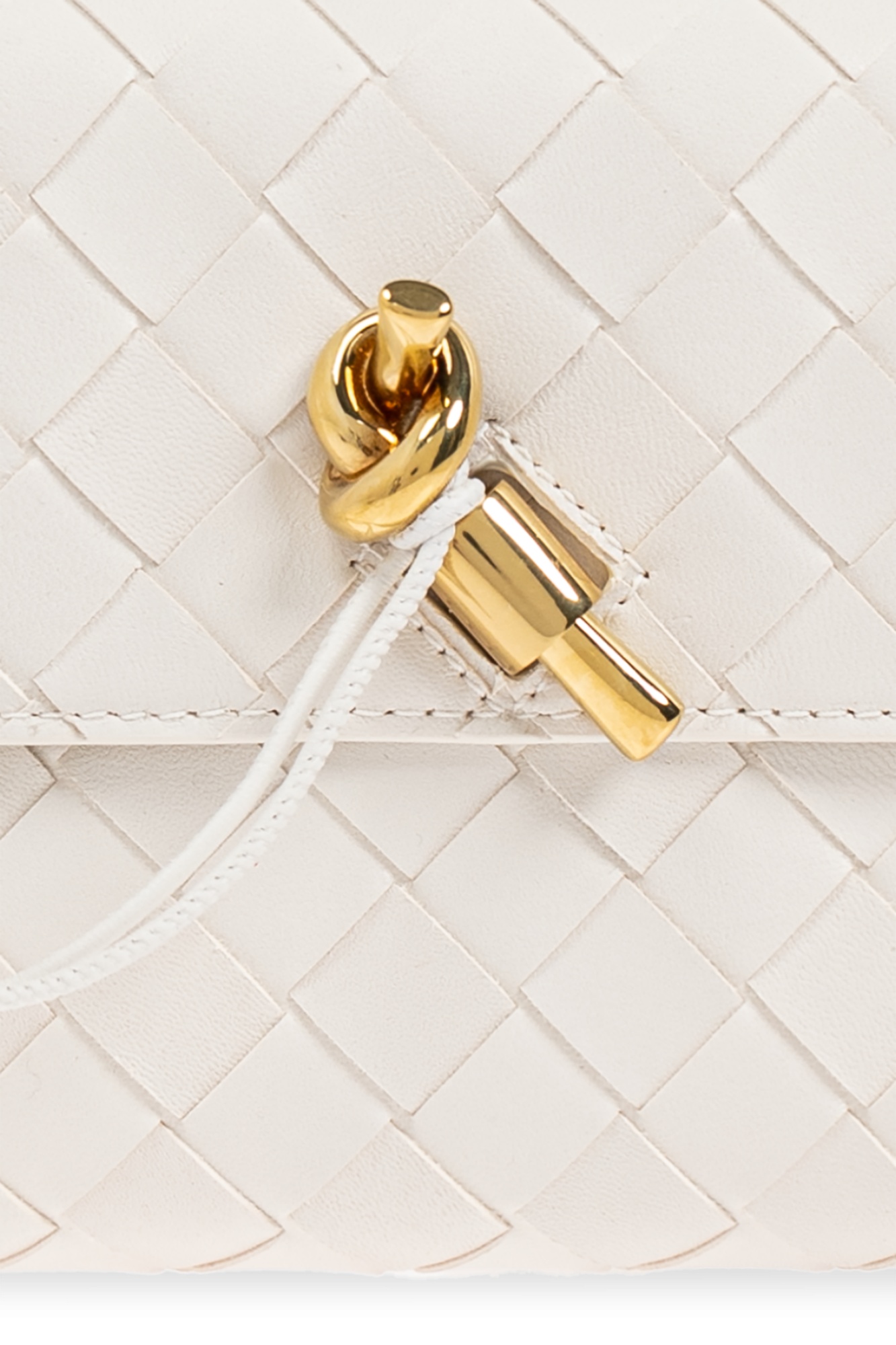 Bottega Veneta Womens Andiamo Leather Clutch Bag White-m Brass In White