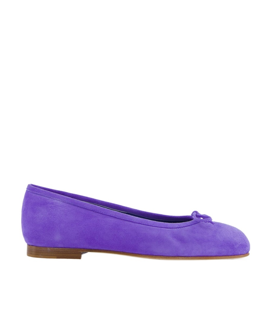 Manolo Blahnik Round-head Flat Shoes In Blue