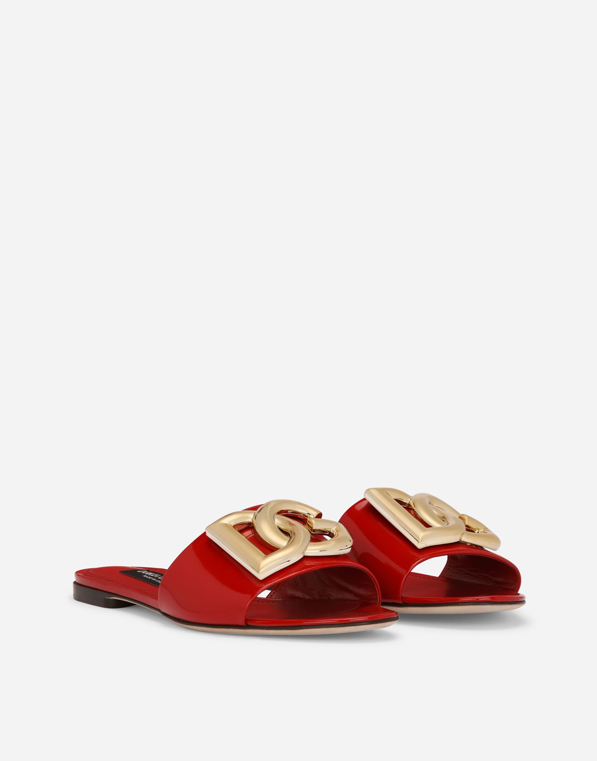 Dolce & Gabbana Bianca Dg Logo Flat Sandals In Polished Leather In Red