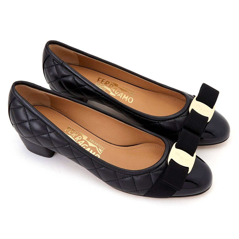 Ferragamo Round-headed High Heels In Black