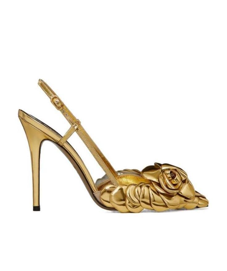 Valentino Atelier 03 Rose Edition 110mm Pumps In Brown